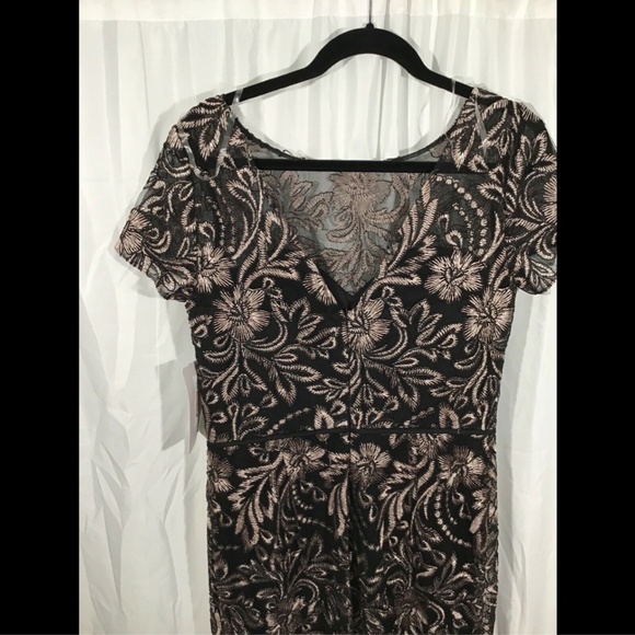 NEW‎ JS Collections Embroidered Trumpet Gown in Black/Pink [SZ 10 ] - Picture 6 of 8